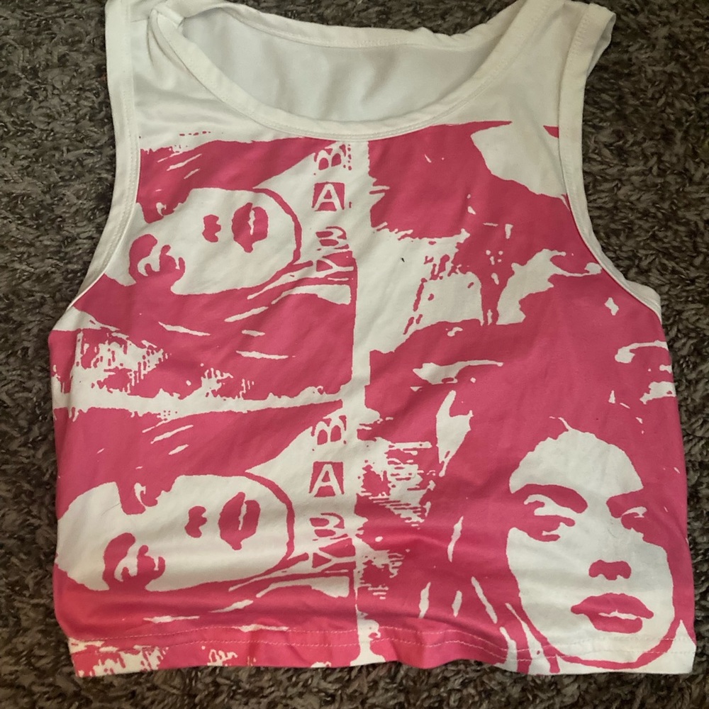 Medium pink shirt